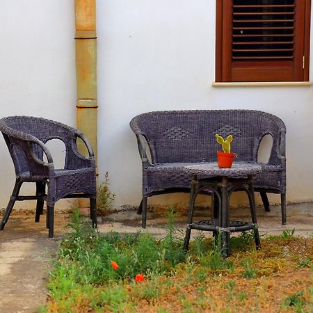 B&B Cloe'S Agrigento Exterior foto